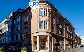 Elisabeth Old Town